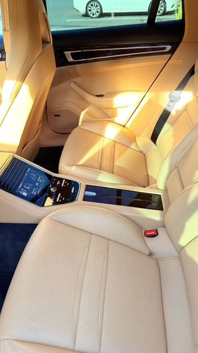 2018 Porsche 971 Panamera - Image 11 of 14