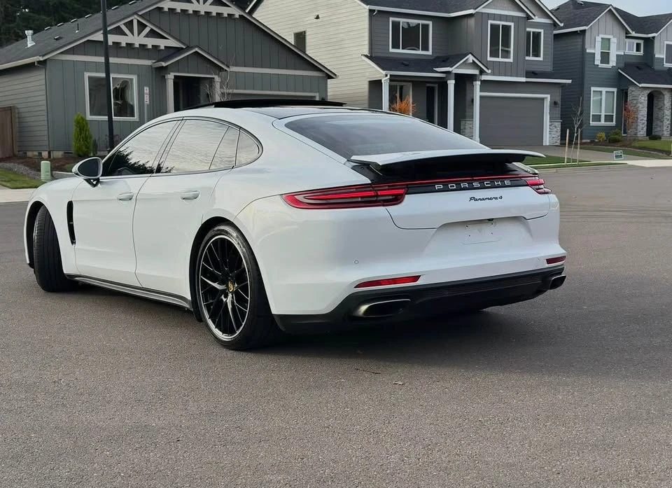 2017 Porsche 971 Panamera - Image 6 of 18