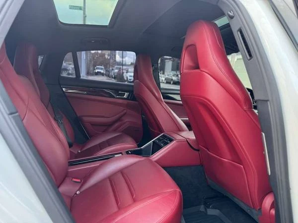 2018 Porsche 971 Panamera - Image 8 of 21