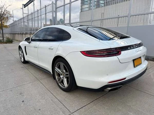 2018 Porsche 971 Panamera - Image 3 of 21