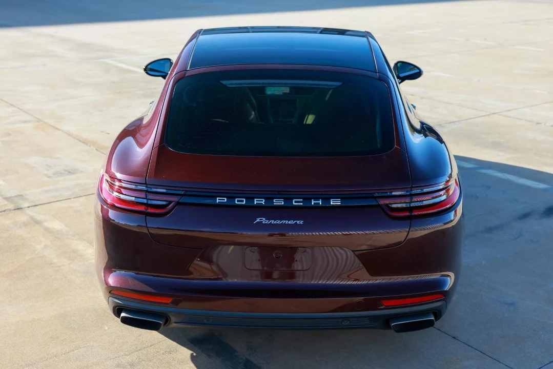 2018 Porsche 971 Panamera - Image 10 of 21