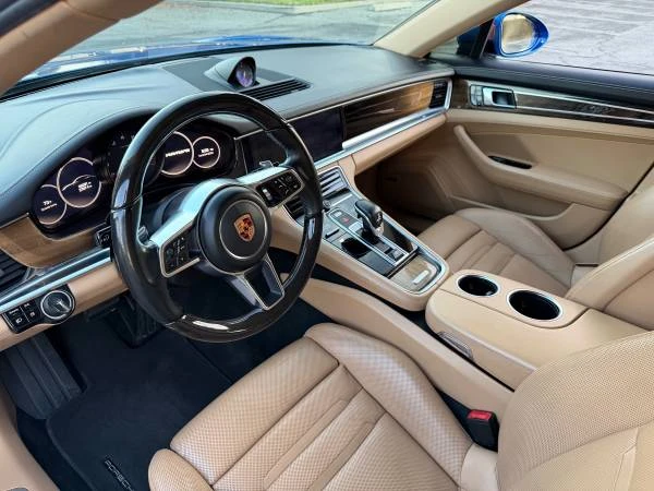 2018 Porsche 971 Panamera - Image 11 of 16