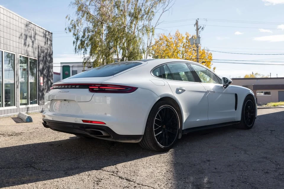 2018 Porsche 971 Panamera - Image 5 of 20