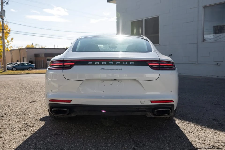 2018 Porsche 971 Panamera - Image 6 of 20