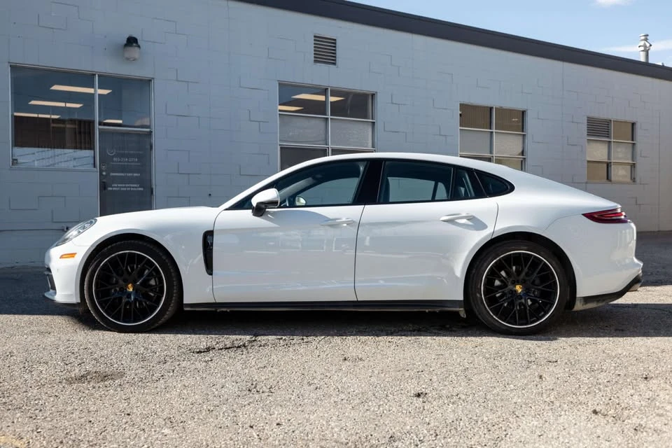 2018 Porsche 971 Panamera - Image 8 of 20