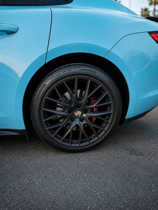 2018 Porsche 971 Panamera - Image 6 of 14