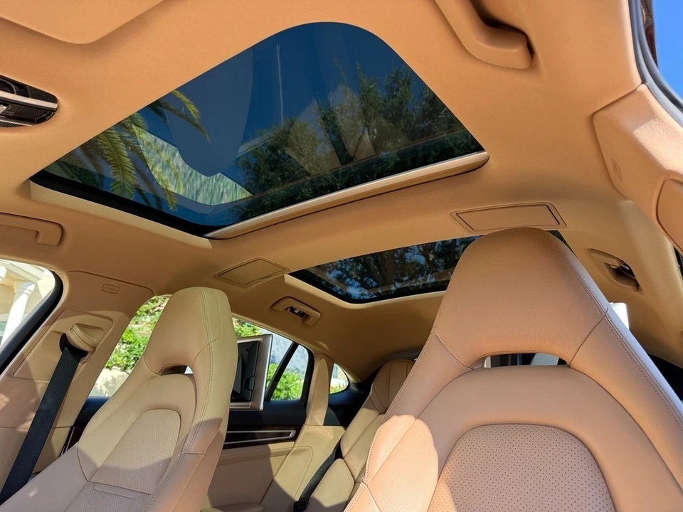 2018 Porsche 971 Panamera - Image 11 of 21