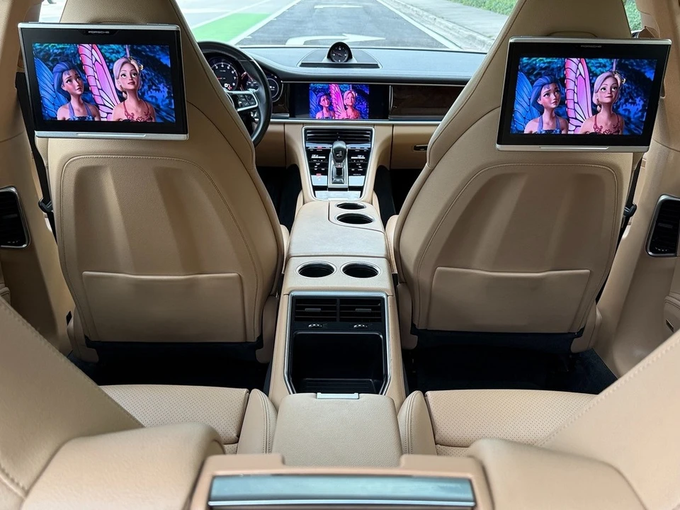 2018 Porsche 971 Panamera - Image 13 of 21