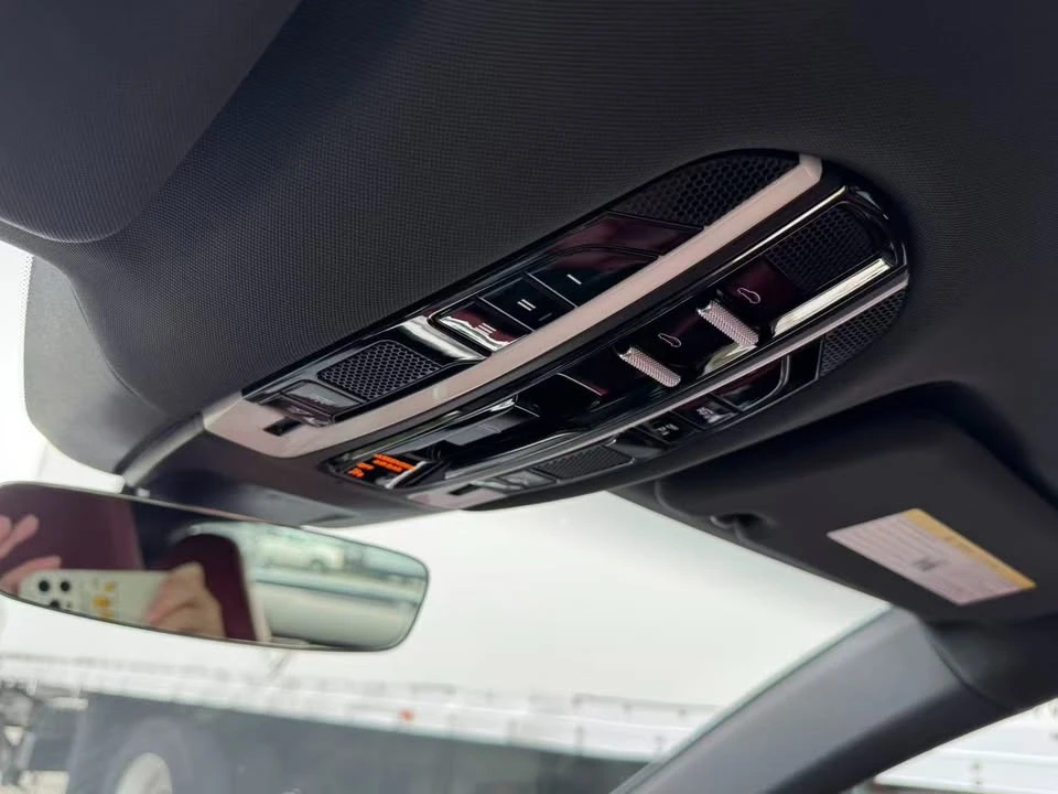 2018 Porsche 971 Panamera - Image 19 of 20