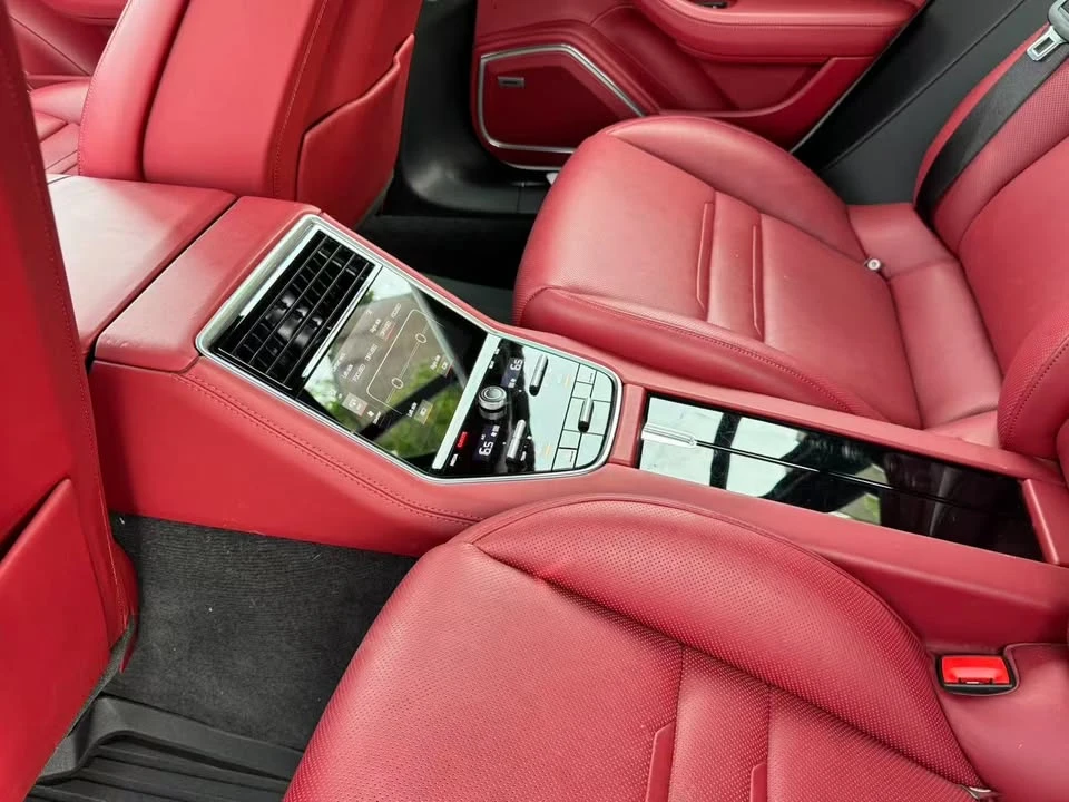 2018 Porsche 971 Panamera - Image 8 of 20