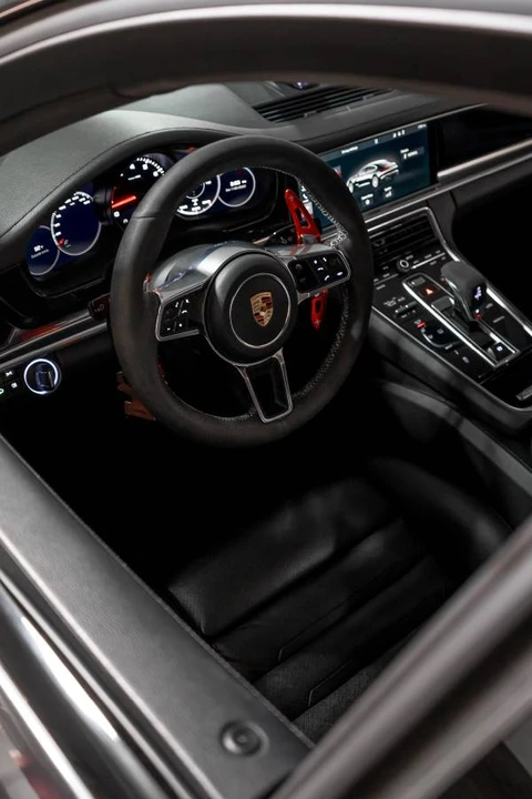 2018 Porsche 971 Panamera - Image 8 of 18
