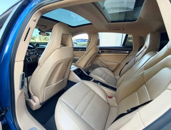 2018 Porsche 971 Panamera - Image 4 of 17