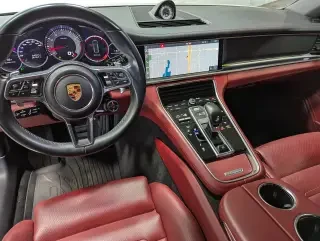 2018 Porsche 971 Panamera - Image 4 of 4