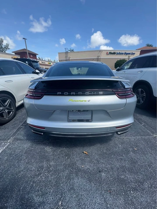 2018 Porsche 971 Panamera S - Image 6 of 14