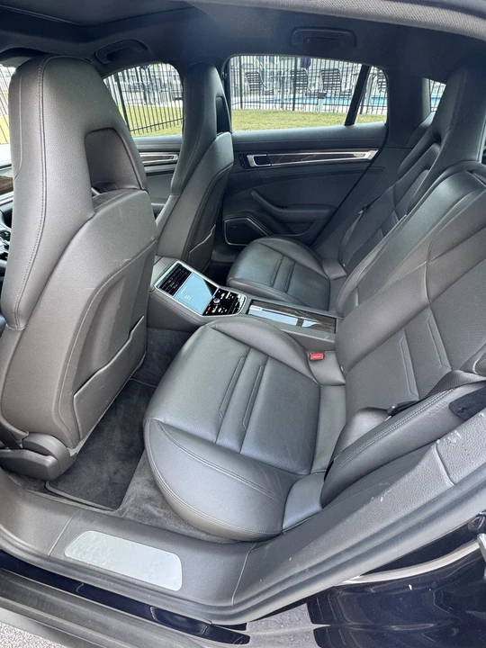 2018 Porsche 971 Panamera - Image 9 of 9