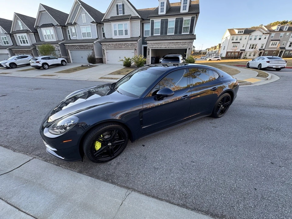 2018 Porsche 971 Panamera - Image 2 of 9