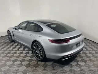 2018 Porsche 971 Panamera - Image 3 of 4