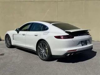 2018 Porsche 971 Panamera - Image 3 of 4