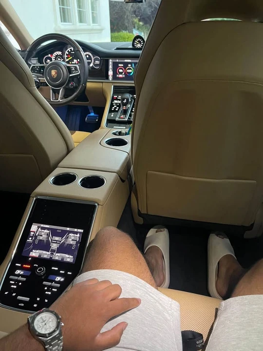 2018 Porsche 971 Panamera - Image 4 of 7