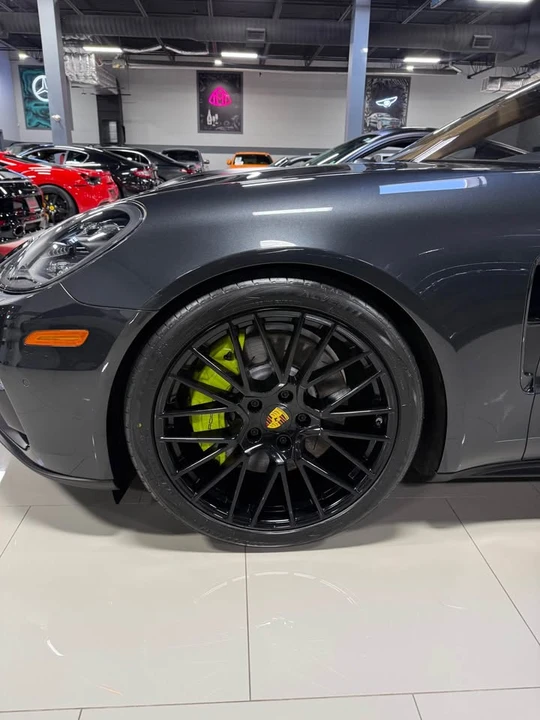 2018 Porsche Panamera - Image 6 of 6