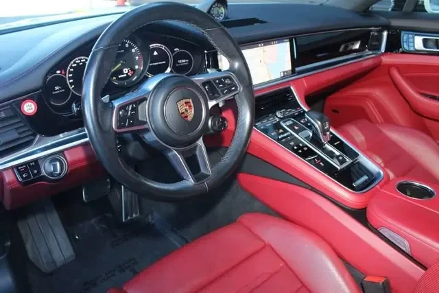 2018 Porsche 971 Panamera - Image 4 of 6