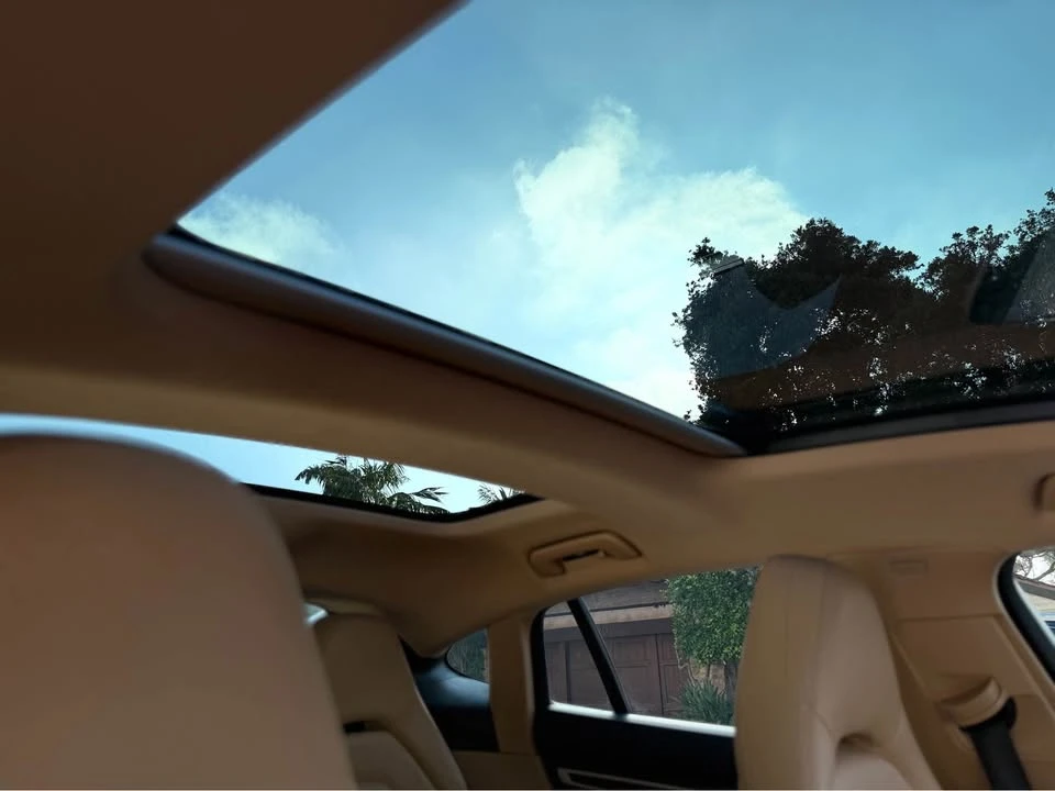 2018 Porsche 971 Panamera - Image 16 of 20