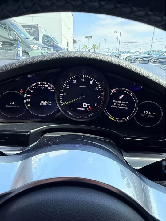 2018 Porsche 971 Panamera - Image 6 of 9