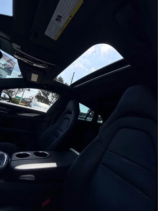 2018 Porsche 971 Panamera - Image 9 of 9