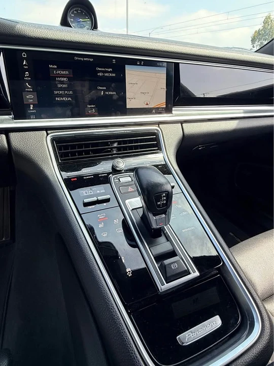 2018 Porsche 971 Panamera - Image 7 of 9