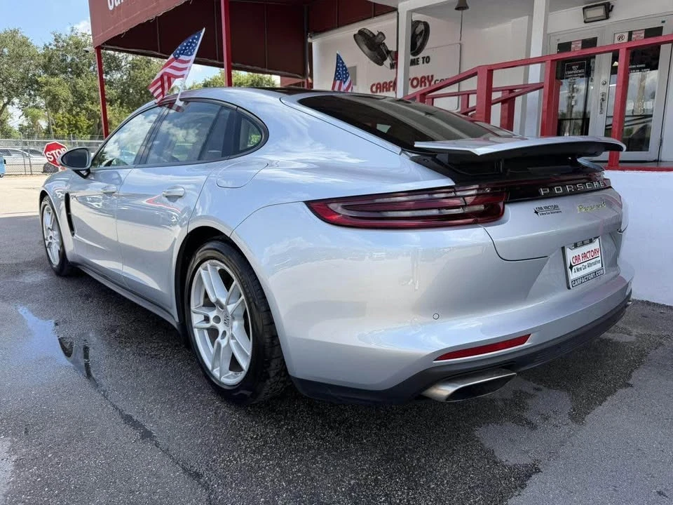 2018 Porsche 971 Panamera S - Image 7 of 11