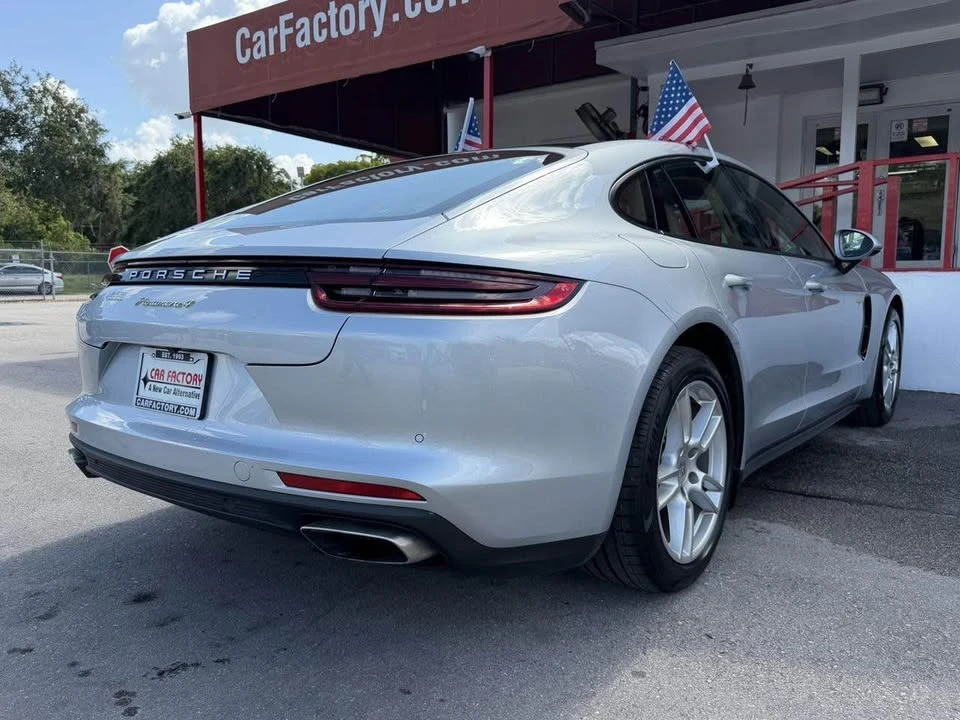 2018 Porsche 971 Panamera S - Image 8 of 11
