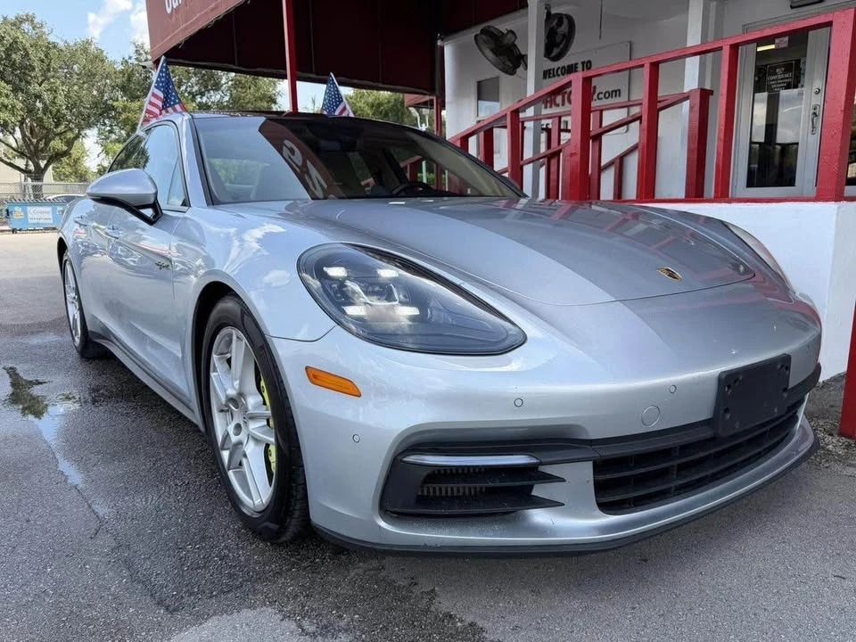 2018 Porsche 971 Panamera S - Image 6 of 11