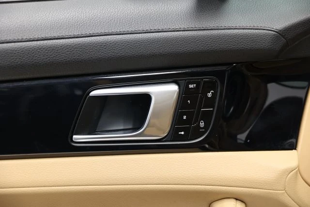 2018 Porsche 971 Panamera - Image 12 of 12