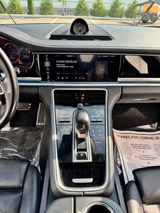 2018 Porsche 971 Panamera - Image 13 of 14