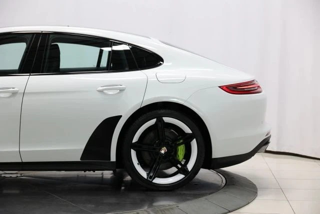2018 Porsche 971 Panamera - Image 8 of 12