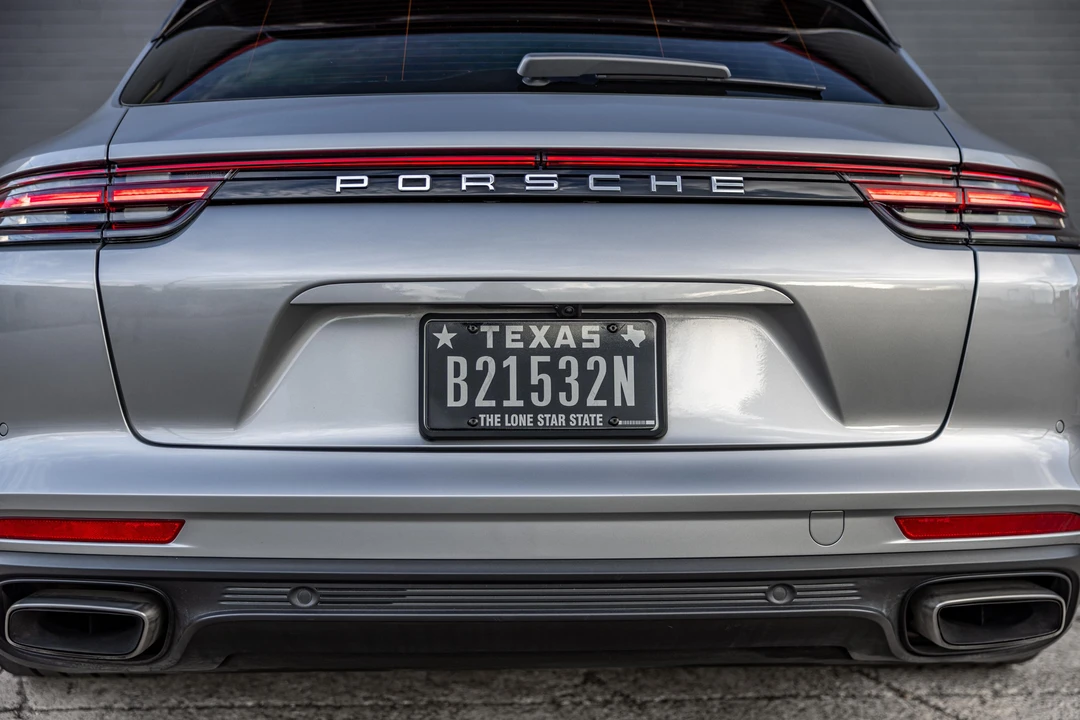 2018 Porsche 971 Panamera - Image 19 of 31