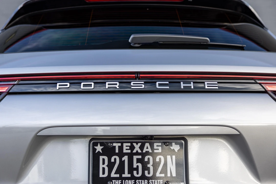 2018 Porsche 971 Panamera - Image 20 of 31
