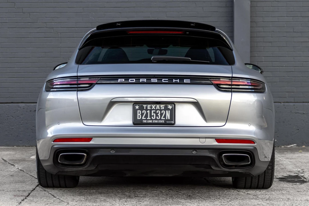 2018 Porsche 971 Panamera - Image 5 of 31