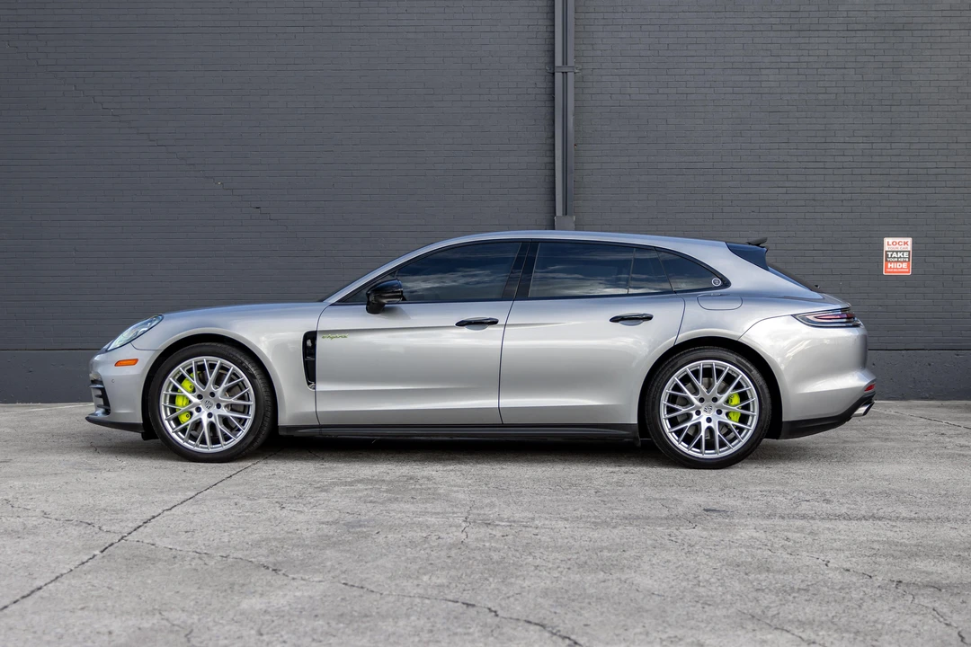 2018 Porsche 971 Panamera - Image 6 of 31