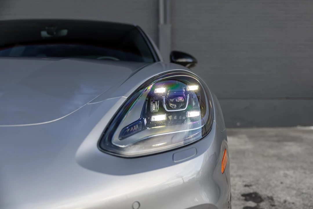 2018 Porsche 971 Panamera - Image 14 of 31