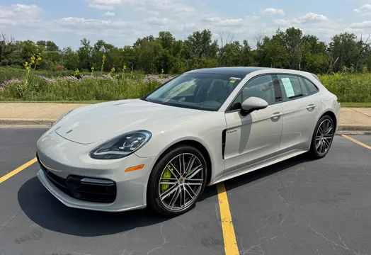 2018 Porsche Panamera 4 E-Hybrid Sport Turismo