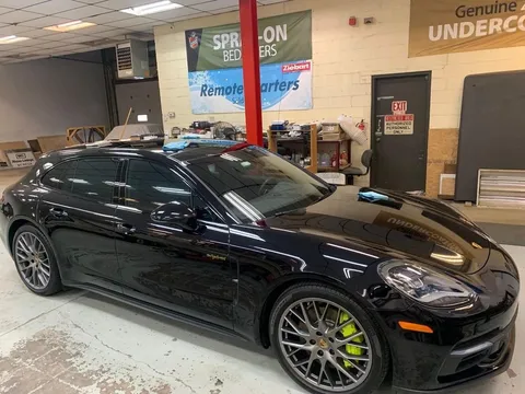 2018 Porsche 971 Panamera - Image 3 of 28