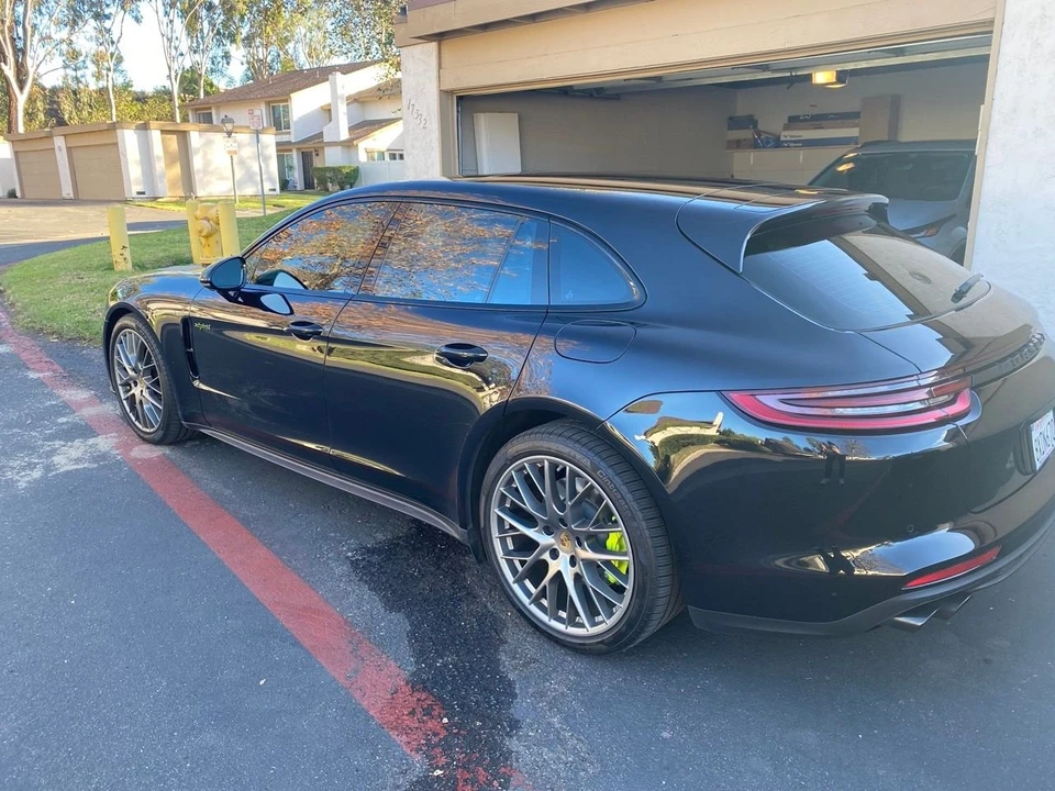 2018 Porsche 971 Panamera - Image 17 of 28