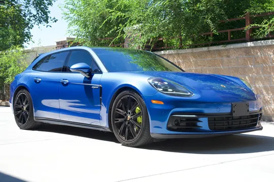 2018 Porsche Panamera 4 E-Hybrid Sport Turismo