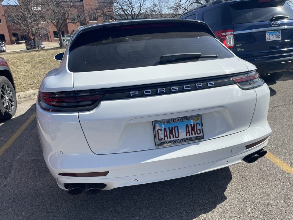 2018 Porsche 971 Panamera - Image 12 of 31