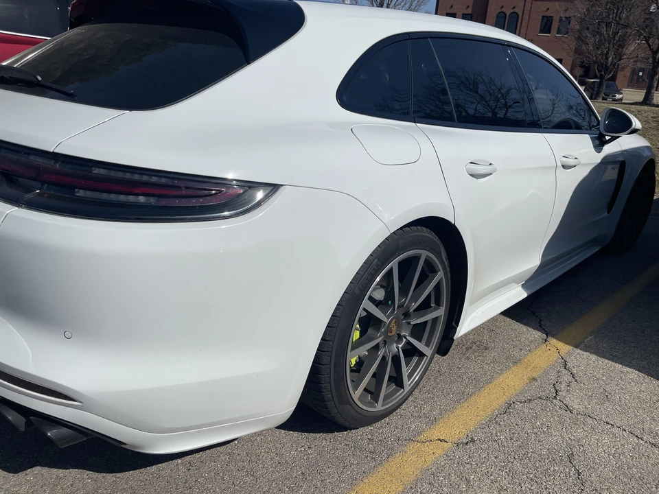 2018 Porsche 971 Panamera - Image 17 of 31