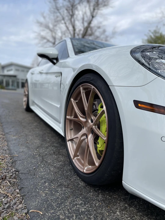 2018 Porsche 971 Panamera - Image 29 of 31