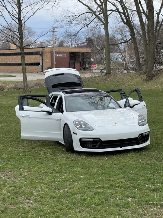 2018 Porsche 971 Panamera - Image 22 of 31