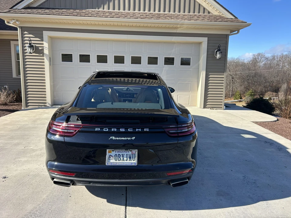 2018 Porsche 971 Panamera - Image 7 of 31