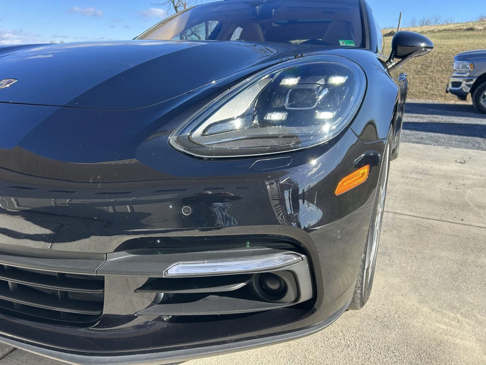 2018 Porsche 971 Panamera - Image 9 of 31